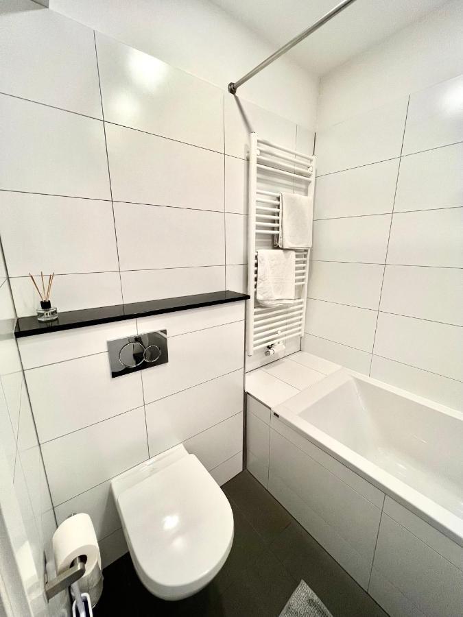 Vibehome Duesseldorf - Stresemannstrasse Экстерьер фото